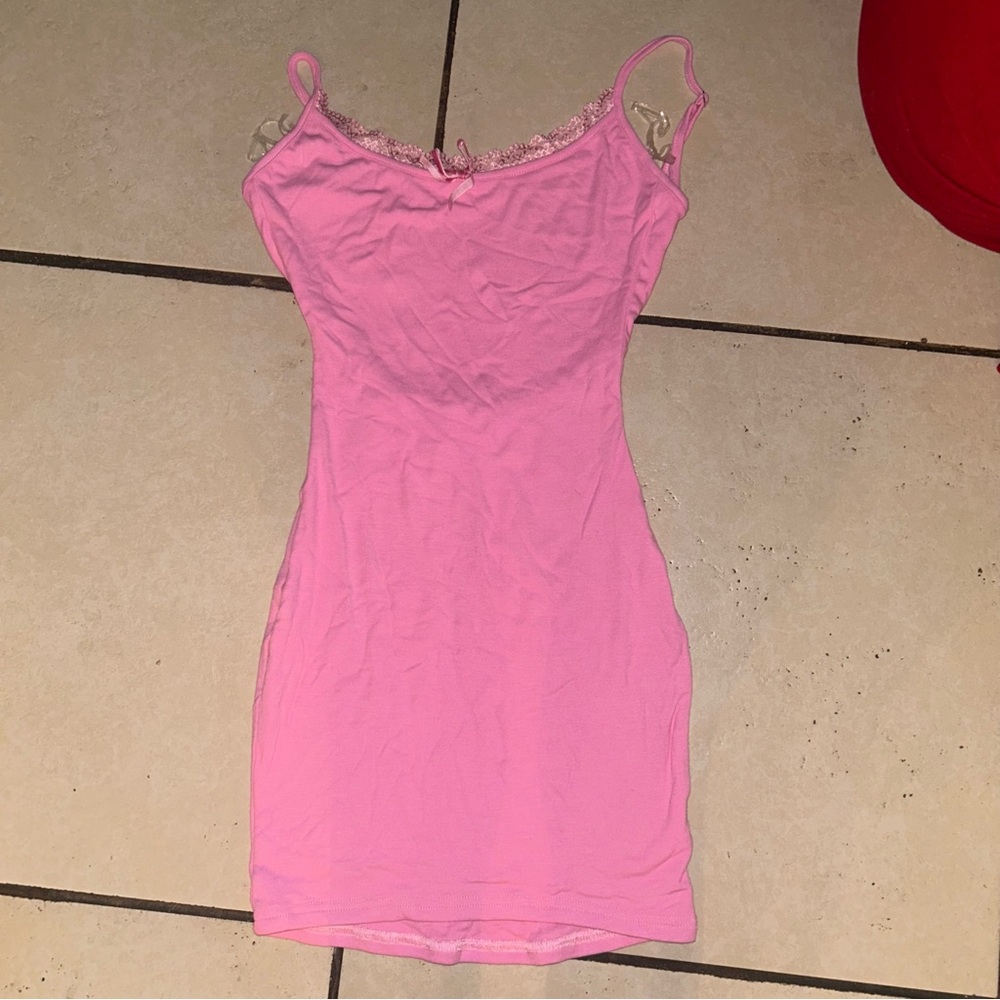 Dress - Picture 2 of 3
